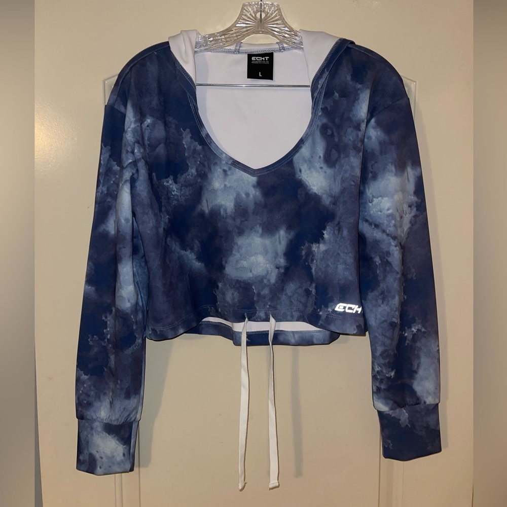 ECHT Cropped Workout Hoodie